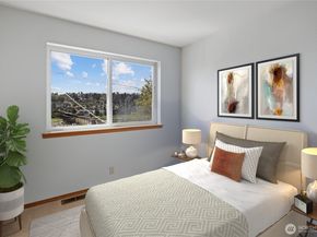 2632 14th Avenue W, Seattle WA 98119
