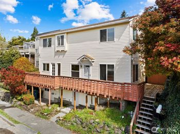 2632 14th Avenue W
