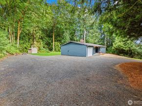 8964 Lawrence Drive SE, Port Orchard WA 98367