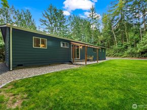8964 Lawrence Drive SE, Port Orchard WA 98367