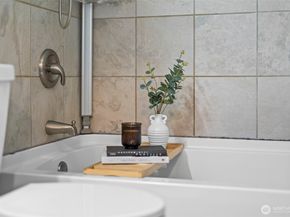 8964 Lawrence Drive SE, Port Orchard WA 98367