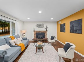 8964 Lawrence Drive SE, Port Orchard WA 98367