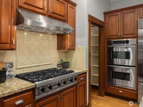 2989 NE Davis Loop, Issaquah WA 98029