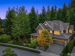 2989 NE Davis Loop, Issaquah WA 98029
