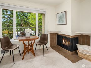 2933 76th Avenue SE 11A, Mercer Island WA 98040