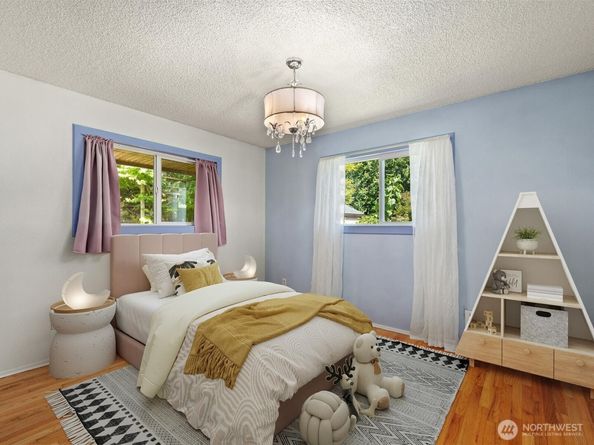 1035 Oakes Ave, Everett WA 98201