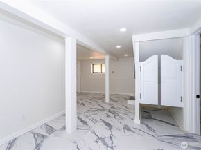 2644 SW 112th Street, Seattle WA 98146