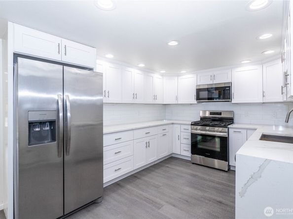 2644 SW 112th Street, Seattle WA 98146
