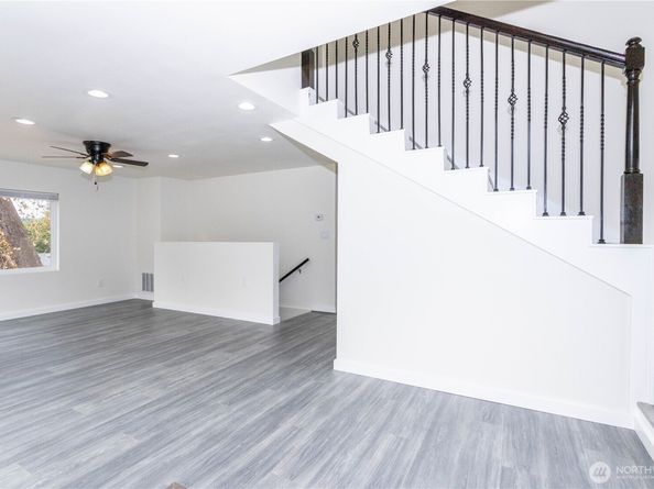 2644 SW 112th Street, Seattle WA 98146
