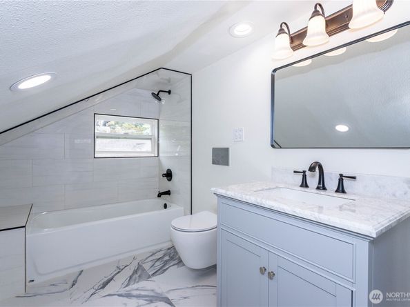 2644 SW 112th Street, Seattle WA 98146