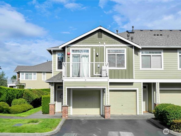 740 241st Lane SE, Sammamish WA 98074