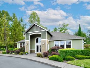 740 241st Lane SE, Sammamish WA 98074