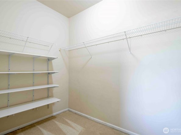740 241st Lane SE, Sammamish WA 98074