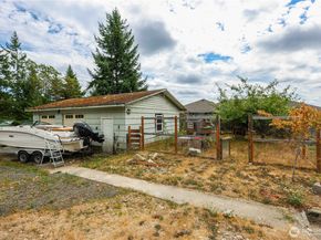 122 S National Avenue, Bremerton WA 98312