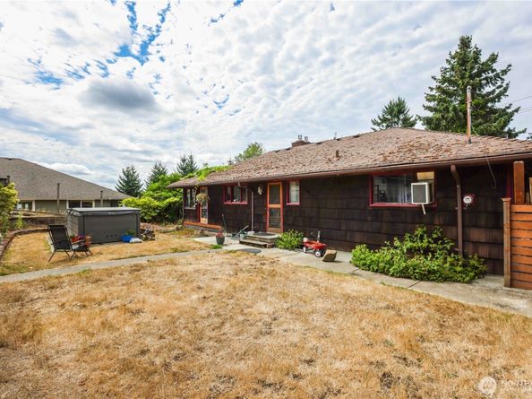 122 S National Avenue, Bremerton WA 98312