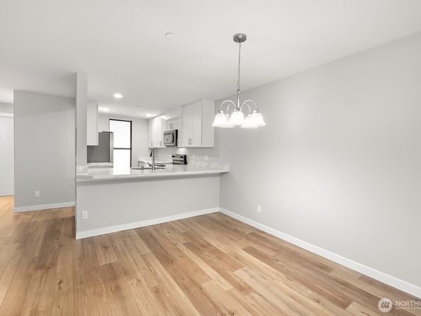 6439 139th Avenue NE 31, Redmond WA 98052