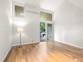 6439 139th Avenue NE 31, Redmond WA 98052