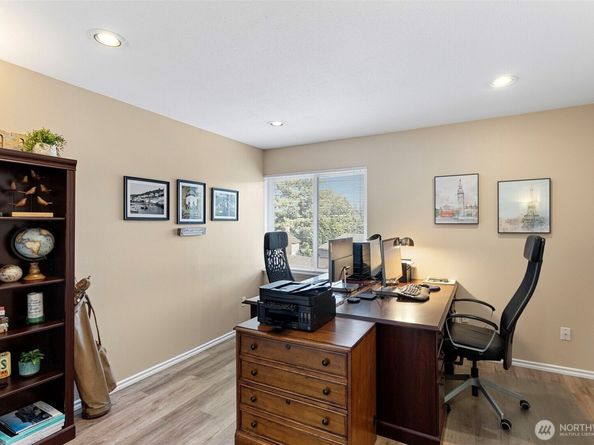 10749 Glen Acres Dr S S 10749, Seattle WA 98168