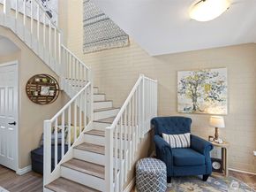 10749 Glen Acres Dr S S 10749, Seattle WA 98168
