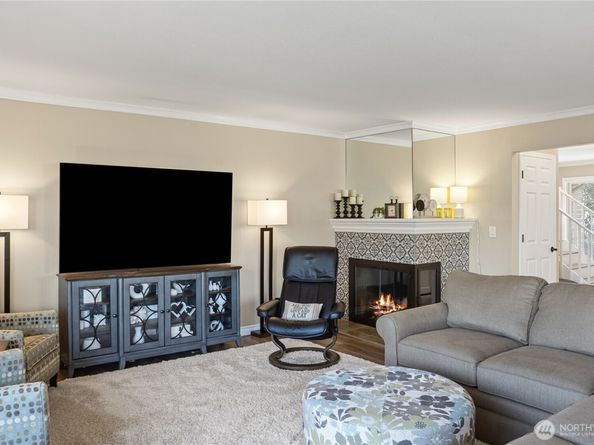 10749 Glen Acres Dr S S 10749, Seattle WA 98168