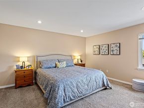 10749 Glen Acres Dr S S 10749, Seattle WA 98168