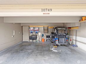 10749 Glen Acres Dr S S 10749, Seattle WA 98168