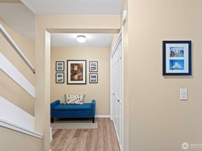 10749 Glen Acres Dr S S 10749, Seattle WA 98168