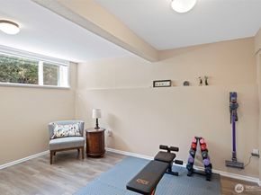 10749 Glen Acres Dr S S 10749, Seattle WA 98168