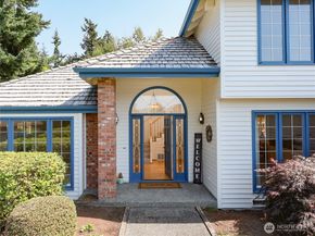 10705 57th Place W, Mukilteo WA 98275