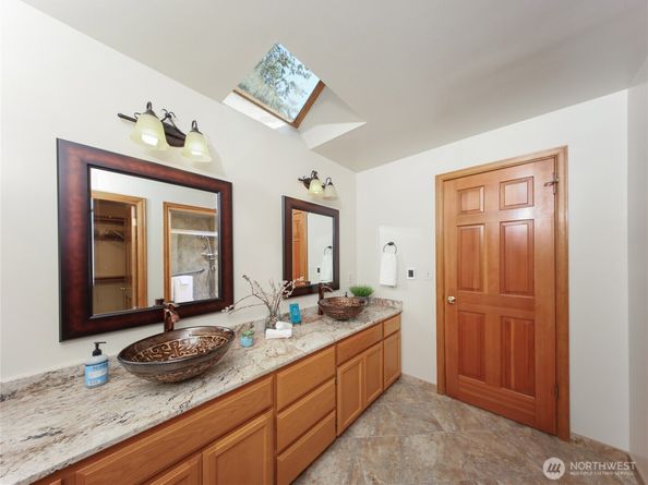 10705 57th Place W, Mukilteo WA 98275