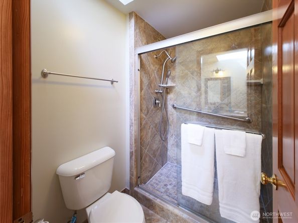 10705 57th Place W, Mukilteo WA 98275