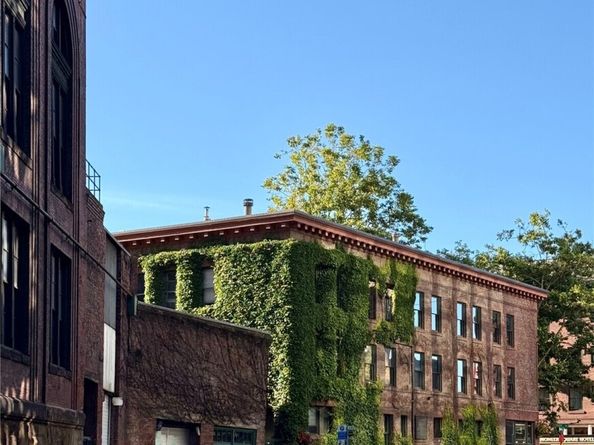 611 Post Avenue 7, Seattle WA 98104