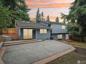 6608 117TH Avenue SE, Bellevue WA 98006