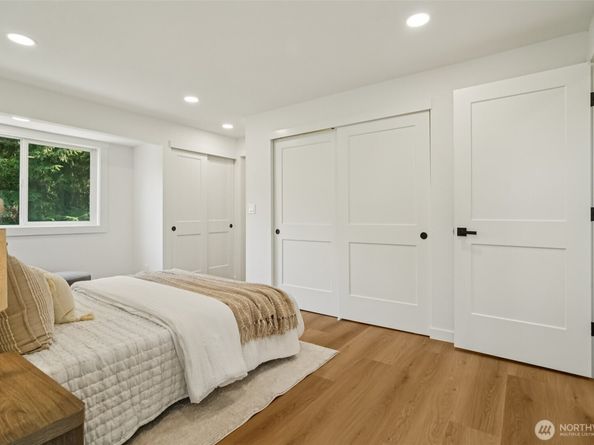 6608 117TH Avenue SE, Bellevue WA 98006