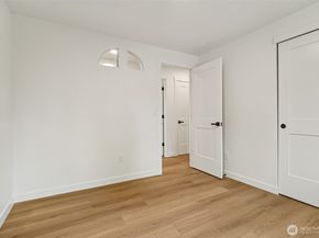 6608 117TH Avenue SE, Bellevue WA 98006