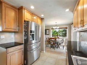 21328 96th Avenue S, Kent WA 98031