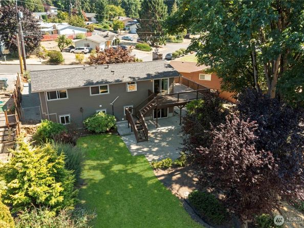 21328 96th Avenue S, Kent WA 98031