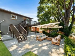 21328 96th Avenue S, Kent WA 98031