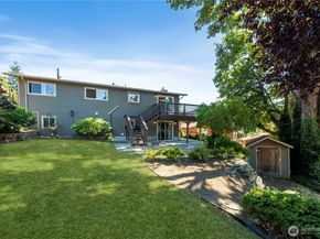 21328 96th Avenue S, Kent WA 98031