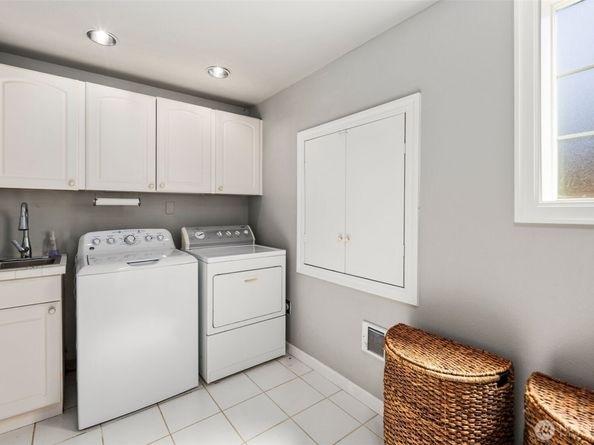 5858 156th Avenue NE, Redmond WA 98052