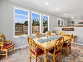 5858 156th Avenue NE, Redmond WA 98052