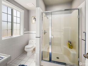 5858 156th Avenue NE, Redmond WA 98052