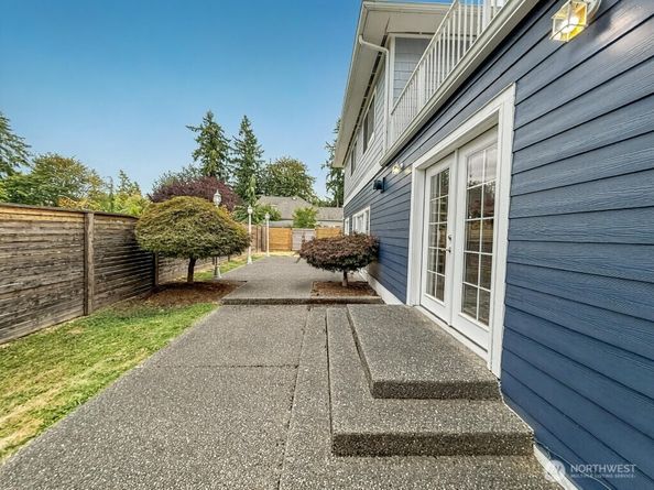 5858 156th Avenue NE, Redmond WA 98052