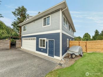 5858 156th Avenue NE