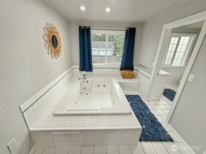5858 156th Avenue NE, Redmond WA 98052
