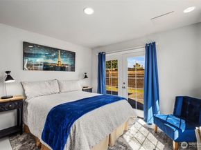 5858 156th Avenue NE, Redmond WA 98052