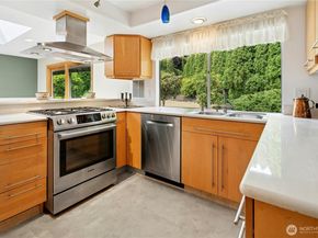 3002 162nd Place SE, Bellevue WA 98008