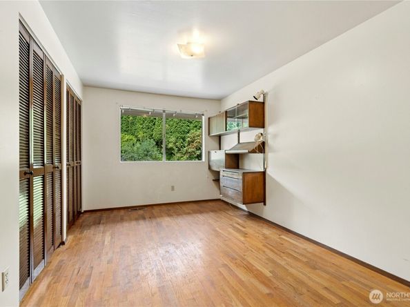 3002 162nd Place SE, Bellevue WA 98008