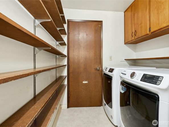 3002 162nd Place SE, Bellevue WA 98008