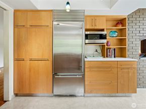 3002 162nd Place SE, Bellevue WA 98008